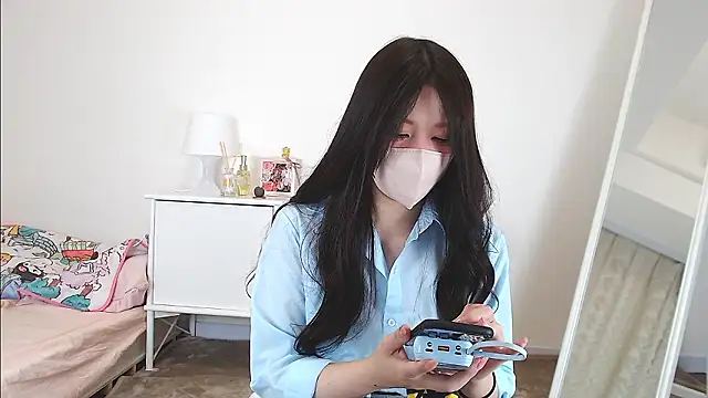 Lotus Rinka online show from May 2026 01:05:02 PM