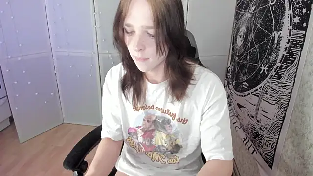Snapshot of Simochka_w chatting on June 2026 10:21:02 AM Simochka w online show from June 2026 10:21:02 AM