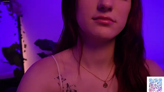 SweeetMila online show from April 2026 04:56:02 PM