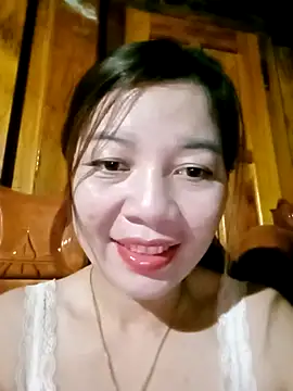 Snapshot of Yiyi102300 chatting on April 2026 12:54:02 PM Yiyi102300 online show from April 2026 12:54:02 PM