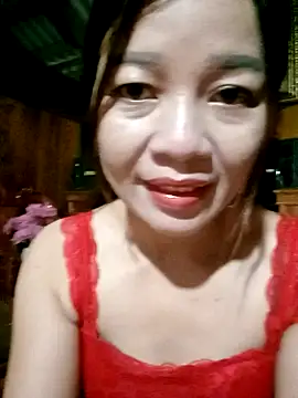 Snapshot of Yiyi102300 chatting on May 2026 10:49:02 PM Yiyi102300 online show from May 2026 10:49:02 PM