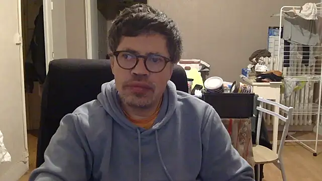 calou123 online show from March 2026 07:07:02 PM