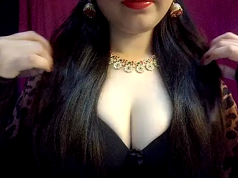 Snapshot of nadia_doll69 chatting on June 2026 06:33:02 PM nadia doll69 online show from June 2026 06:33:02 PM