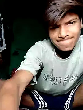 Snapshot of pandey_ji_ka_beta_hu chatting on April 2026 05:03:01 PM pandey ji ka beta hu online show from April 2026 05:03:01 PM