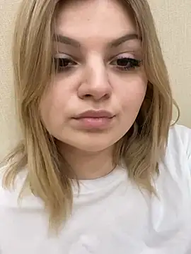 Snapshot of WendyPage chatting on June 2026 09:57:02 PM WendyPage online show from June 2026 09:57:02 PM