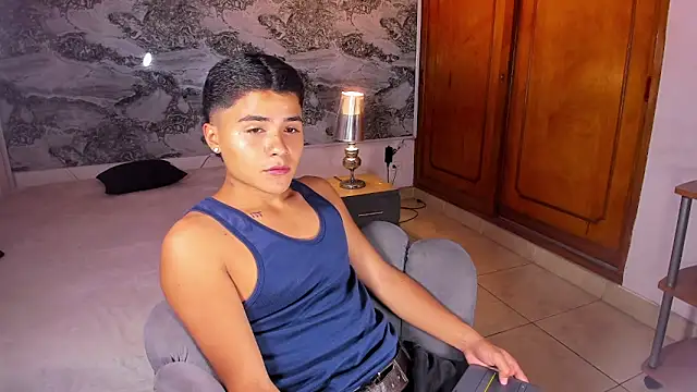 Snapshot of Liam_Dustin chatting on May 2026 08:06:02 PM Liam Dustin online show from May 2026 08:06:02 PM
