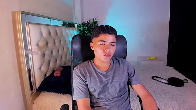 Snapshot of Liam_Dustin chatting on June 2026 08:59:02 PM Liam Dustin online show from June 2026 08:59:02 PM