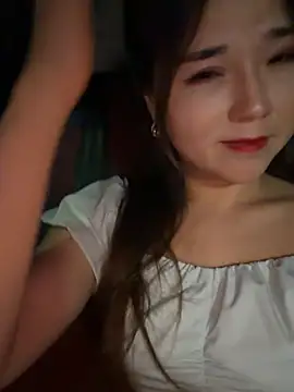 Snapshot of Xiaoxiao-y chatting on July 2026 03:10:01 PM Xiaoxiao-y online show from July 2026 03:10:01 PM