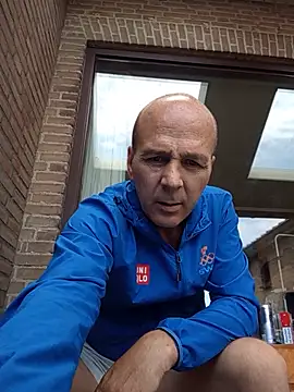 Iulian81 online show from July 2026 11:07:01 AM