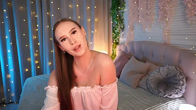 Snapshot of ViMilka chatting on April 2026 12:19:02 PM ViMilka online show from April 2026 12:19:02 PM