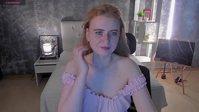 Snapshot of Shiny_Liss chatting on June 2026 01:30:02 AM Shiny Liss online show from June 2026 01:30:02 AM