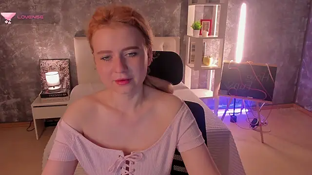 Snapshot of Shiny_Liss chatting on June 2026 01:39:01 AM Shiny Liss online show from June 2026 01:39:01 AM