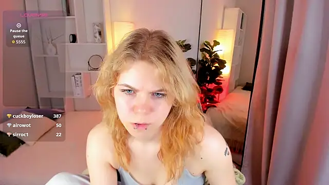 ElizabethVane online show from May 2026 06:16:02 PM
