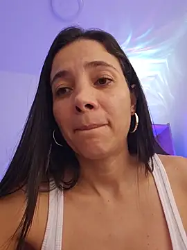Snapshot of miaeyex chatting on June 2026 02:33:01 PM miaeyex online show from June 2026 02:33:01 PM