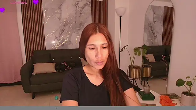 LucyBecker online show from June 2026 05:46:01 PM