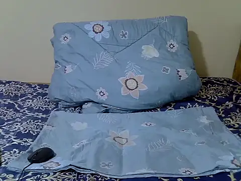 Snapshot of Darkchocolatequeen chatting on July 2026 11:04:01 AM Darkchocolatequeen online show from July 2026 11:04:01 AM