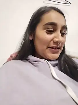 Snapshot of Mia_skyy18 chatting on May 2026 02:29:01 AM Mia skyy18 online show from May 2026 02:29:01 AM