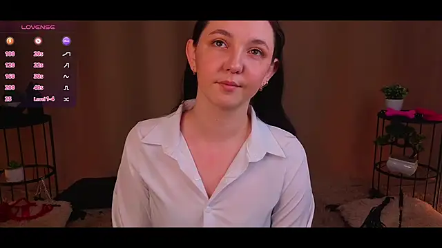 Snapshot of CindyBkitty chatting on May 2026 04:28:01 PM CindyBkitty online show from May 2026 04:28:01 PM