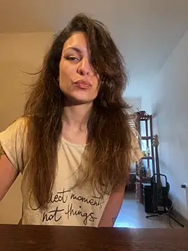 Snapshot of conejita000 chatting on April 2026 09:12:02 PM conejita000 online show from April 2026 09:12:02 PM