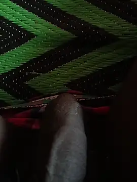 kingcouple89 online show from April 2026 04:21:02 AM