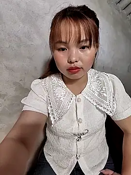 Mina xYx online show from March 2026 02:15:01 AM