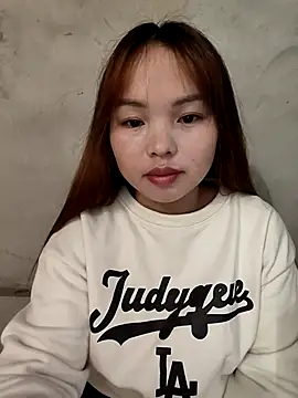 Mina xYx online show from April 2026 04:48:01 PM