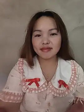 Snapshot of Mina_xYx chatting on July 2026 07:56:02 AM Mina xYx online show from July 2026 07:56:02 AM