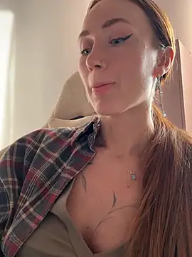 SerenaWest  online show from April 2026 05:35:02 AM