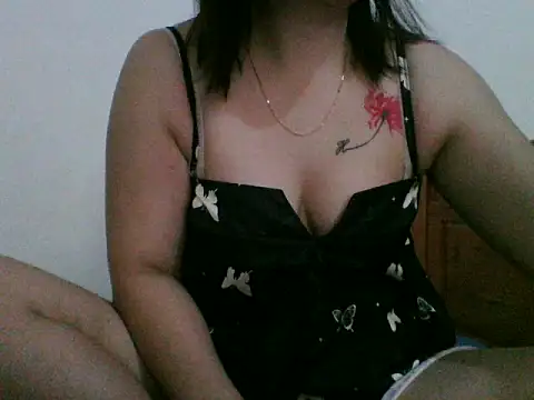 Snapshot of Tits28-2 chatting on June 2026 01:21:02 AM Tits28-2 online show from June 2026 01:21:02 AM