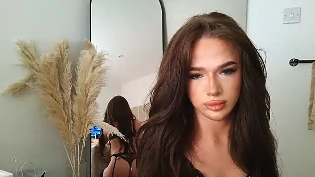 ArabellaUK online show from April 2026 10:51:02 PM