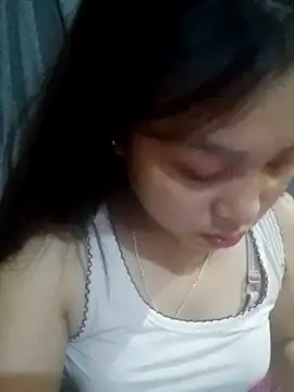 Snapshot of Abi-ni chatting on May 2026 07:30:02 PM Abi-ni online show from May 2026 07:30:02 PM