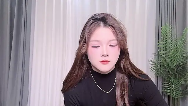 QQ-XINGHE online show from March 2026 12:52:01 PM