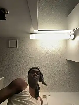 saycheezezay online show from March 2026 11:36:02 AM