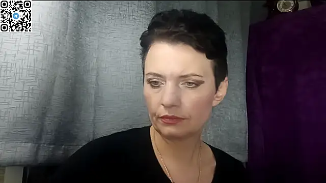 HotMamaQueen234 online show from May 2026 07:40:02 PM
