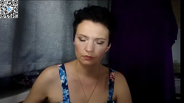 Snapshot of HotMamaQueen234 chatting on June 2026 07:33:01 PM HotMamaQueen234 online show from June 2026 07:33:01 PM