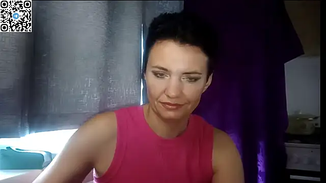 Snapshot of HotMamaQueen234 chatting on July 2026 11:14:01 AM HotMamaQueen234 online show from July 2026 11:14:01 AM
