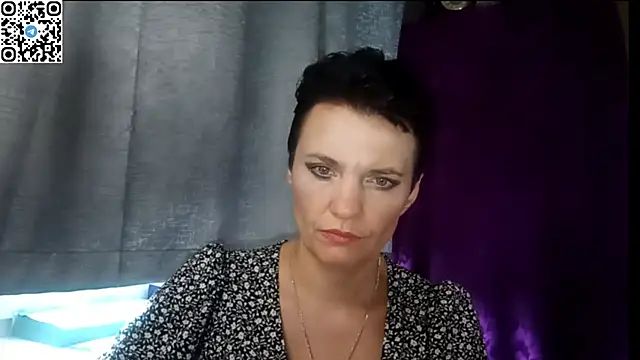 Snapshot of HotMamaQueen234 chatting on July 2026 11:38:02 AM HotMamaQueen234 online show from July 2026 11:38:02 AM