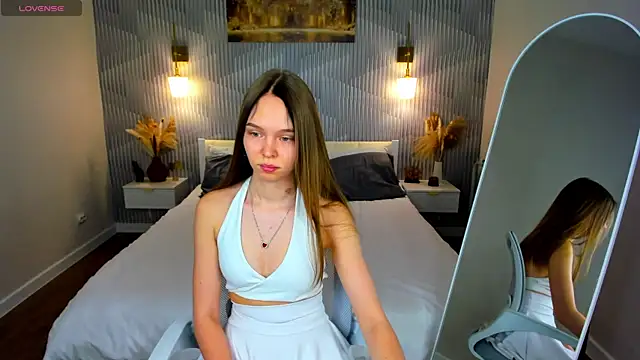 Snapshot of Sofa_Vleifo chatting on March 2026 01:22:02 AM Sofa Vleifo online show from March 2026 01:22:02 AM