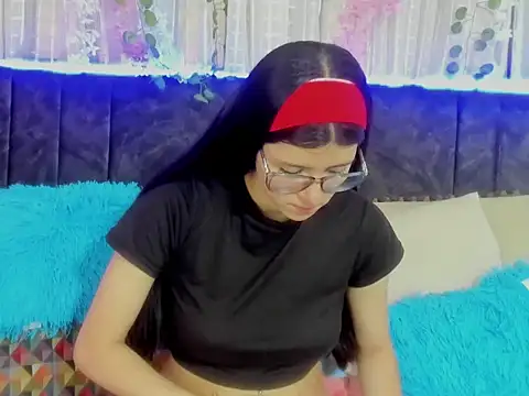 EmiSchwarz online show from March 2026 01:05:01 PM