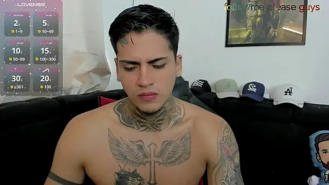 sweetlatinoboy online show from April 2026 12:58:02 PM