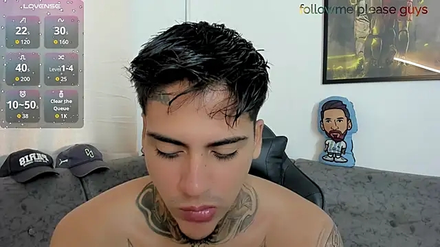 Snapshot of sweetlatinoboy chatting on June 2026 12:13:02 PM sweetlatinoboy online show from June 2026 12:13:02 PM