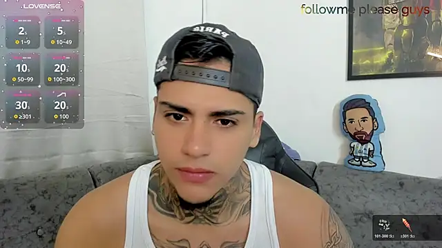 Snapshot of sweetlatinoboy chatting on June 2026 09:14:01 AM sweetlatinoboy online show from June 2026 09:14:01 AM