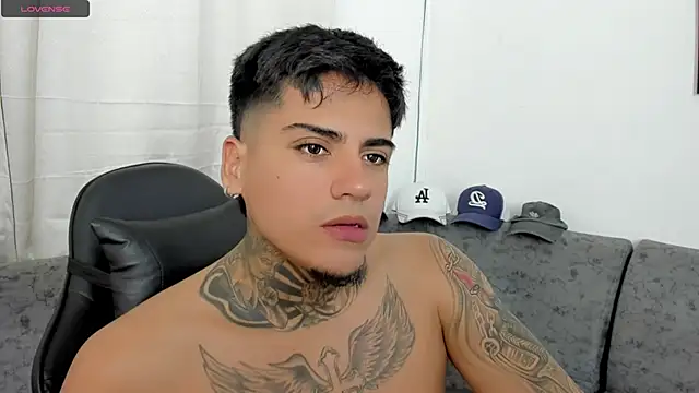 Snapshot of sweetlatinoboy chatting on June 2026 10:05:02 PM sweetlatinoboy online show from June 2026 10:05:02 PM