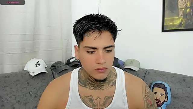 Snapshot of sweetlatinoboy chatting on July 2026 09:46:02 AM sweetlatinoboy online show from July 2026 09:46:02 AM
