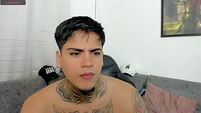Snapshot of sweetlatinoboy chatting on July 2026 09:57:01 AM sweetlatinoboy online show from July 2026 09:57:01 AM