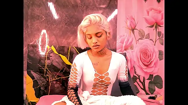 Snapshot of indian_barbie chatting on June 2026 08:56:02 AM indian barbie online show from June 2026 08:56:02 AM