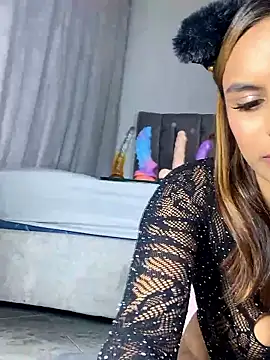 bella valencia online show from May 2026 03:44:01 AM