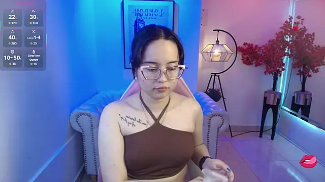 Shady bug online show from April 2026 08:14:02 PM