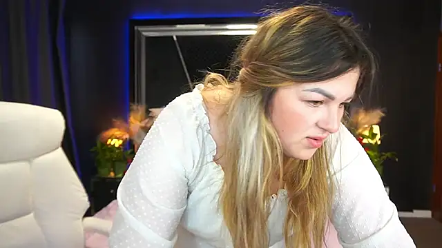 Snapshot of AlissyaGrayy chatting on May 2026 05:49:01 AM AlissyaGrayy online show from May 2026 05:49:01 AM