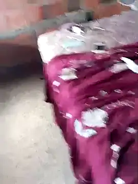 larissa    hot online show from April 2026 03:06:01 PM